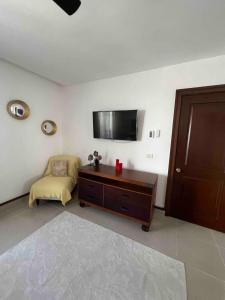 Quiet 3 bedrooms, 2 swimming pools, 5th Avenue, the sea is nearby!