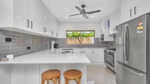 Coconut and Lime - Palm Cove