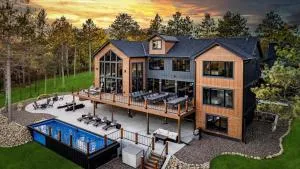 Pine Country Lodge - 海沃德