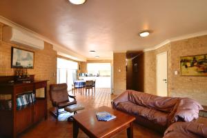 9A Bell Street