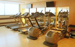 Spacious & Cozy Studio Type Unit Near Megamall