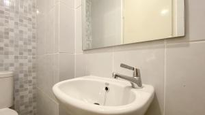 Relaxing Studio at Tokyo Riverside PIK 2 Apartment By Travelio