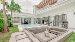 Bang Tao Luxury Villa - Menara Hill