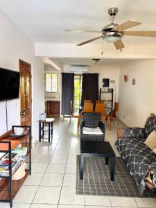 Pineapple Condo at Villa Riviera