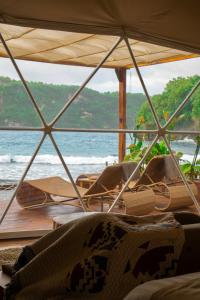 Beachfront Luxury Dome Villas - Gamat Bay Resort