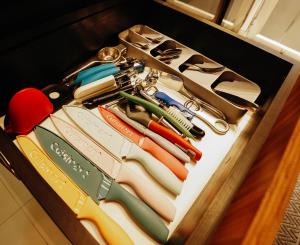 Equipetrol Business Suite - 2 King Beds & 2 Bathrooms - Balcony - Pool - Parking