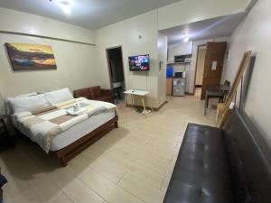 two palm tree villas condotel by kath