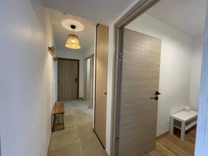 Appartements Appartement moderne 4 pers. avec terrasse sud - FR-1-733-165 : photos des chambres