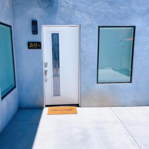 Harborside Suite 06 with Hot Tub and King Beds