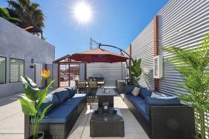 Harborside Suite 06 with Hot Tub and King Beds