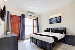 3BHK Luxury Apartment- LOTUS INN