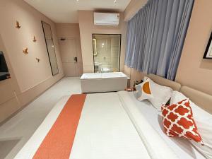 Hotel Fun Regency Motera Ahmadabad
