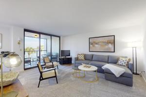 Retreat, Relax, & Repeat in Riverside