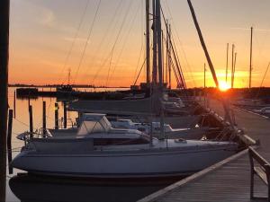 Floating freedom by the Dodekalitten