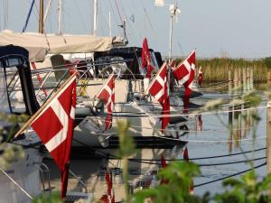 Floating freedom by the Dodekalitten