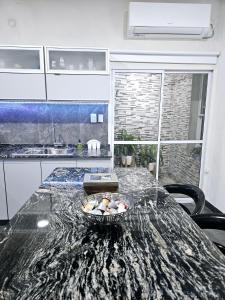 Casa Valle Viejo con Cochera Cubierta Gratis