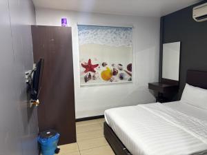Happy Island Hotel