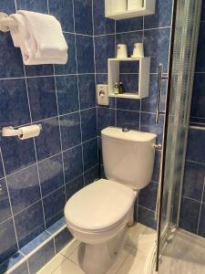 Logis Hôtel Restaurant LE MONARQUE