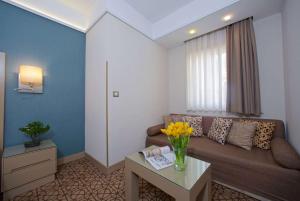 Standard Twin Room room in Ramada By Wyndham İstanbul Taksim