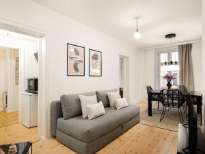 Sanders Tivoli 1- Lovely 2-Bdr Apt near Tivoli