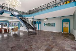 Rodeway Inn Conference Center