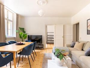 Sanders Tivoli 2 - Spacious 3 Bedroom near Tivoli