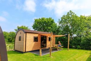 Holiday Home room in Camping Ginsterveld