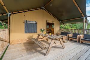 Holiday Home room in Camping Ginsterveld