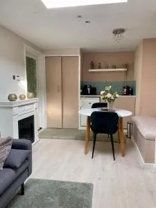 Cozy and private apartment close to the city - Macharen