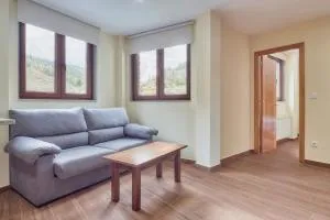 Segundo Izquierda - Tremado