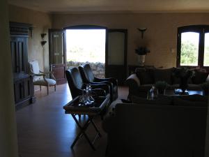 25 Westcliff Drive, Hermanus 7200, South Africa.