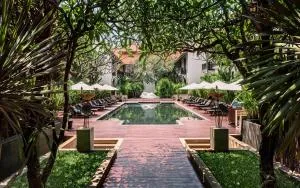 Anantara Angkor Resort - Puok