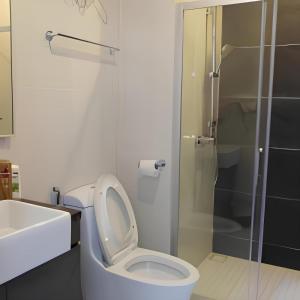 Cityview 2BR Country Garden Danga Bay - Natol