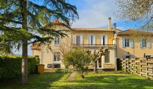 Gîte Château Touzinat - Saint-Emilion - Sainte-Colombe