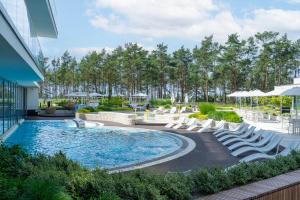 Your Holidays Waves E786