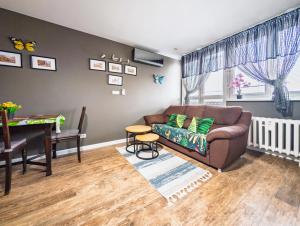 Wrocław Mikołajów Cosy Apartment by BookingHost