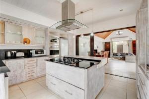 Stunning Villa in Grand Baie with Private Pool