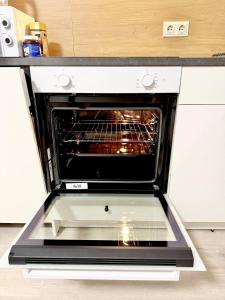 Verl - Wohnung 200qm- 2 Duschen - 2 WCs