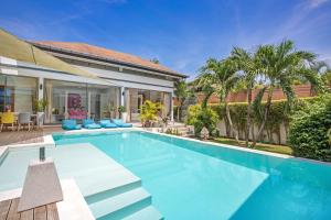 Luxury 4BR Villa Virginie, Salt Pool, Rawai