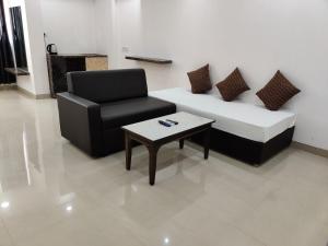 Sairaah Golden Suites, Shirdi