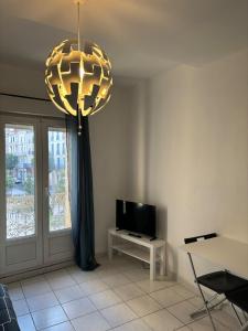Foch 3-Studio-Beziers center -wifi -tv connected