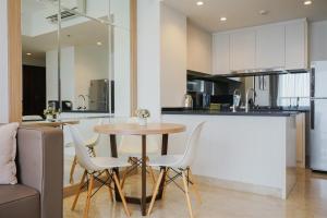 Well Designed and Cozy 2BR Apartment Branz BSD City By Travelio