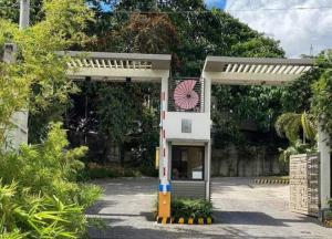 Miestees Modern Luxe Retreat