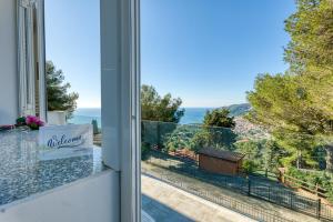 Miramare LUX Sea View Apartments - Happy Rentals