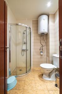 Primrose Apartment with Free Parking