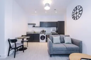 Modern 1BR Apartment in Central Warrington - Sankey