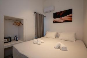 PFX Mykonos Deluxe Suite 3 brms with Sauna by ΜΡS