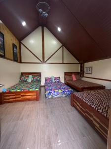 Tramonto Baywalk Beach Resort