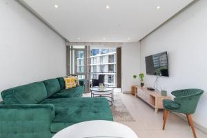 Lovely 2 bed In Claremont