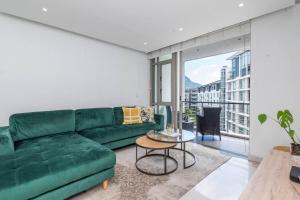 Lovely 2 bed in Claremont